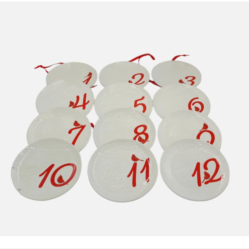 Temptations by Tara seasonal set of 12, 6 inch plates with ribbons - New in Box